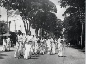 बांग्लादेश, भाषा और पहचान का आत्मसंघर्ष